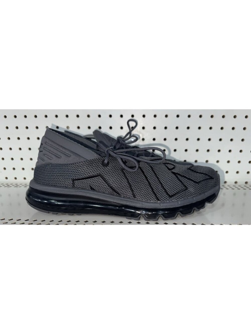 Nike Air Max Flair Mens Athletic Running Shoes Size 12 Gray Black 942236-007
